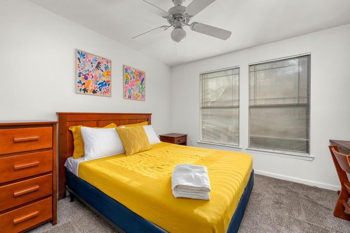 4Bd 2 Mi To Usf Free Pool + 24 Hour Gym Tampa Exterior foto