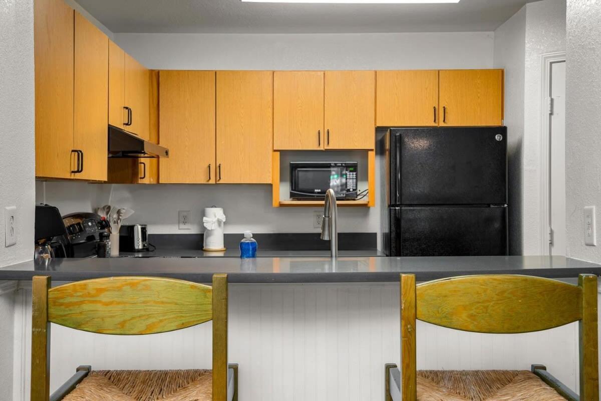 4Bd 2 Mi To Usf Free Pool + 24 Hour Gym Tampa Exterior foto