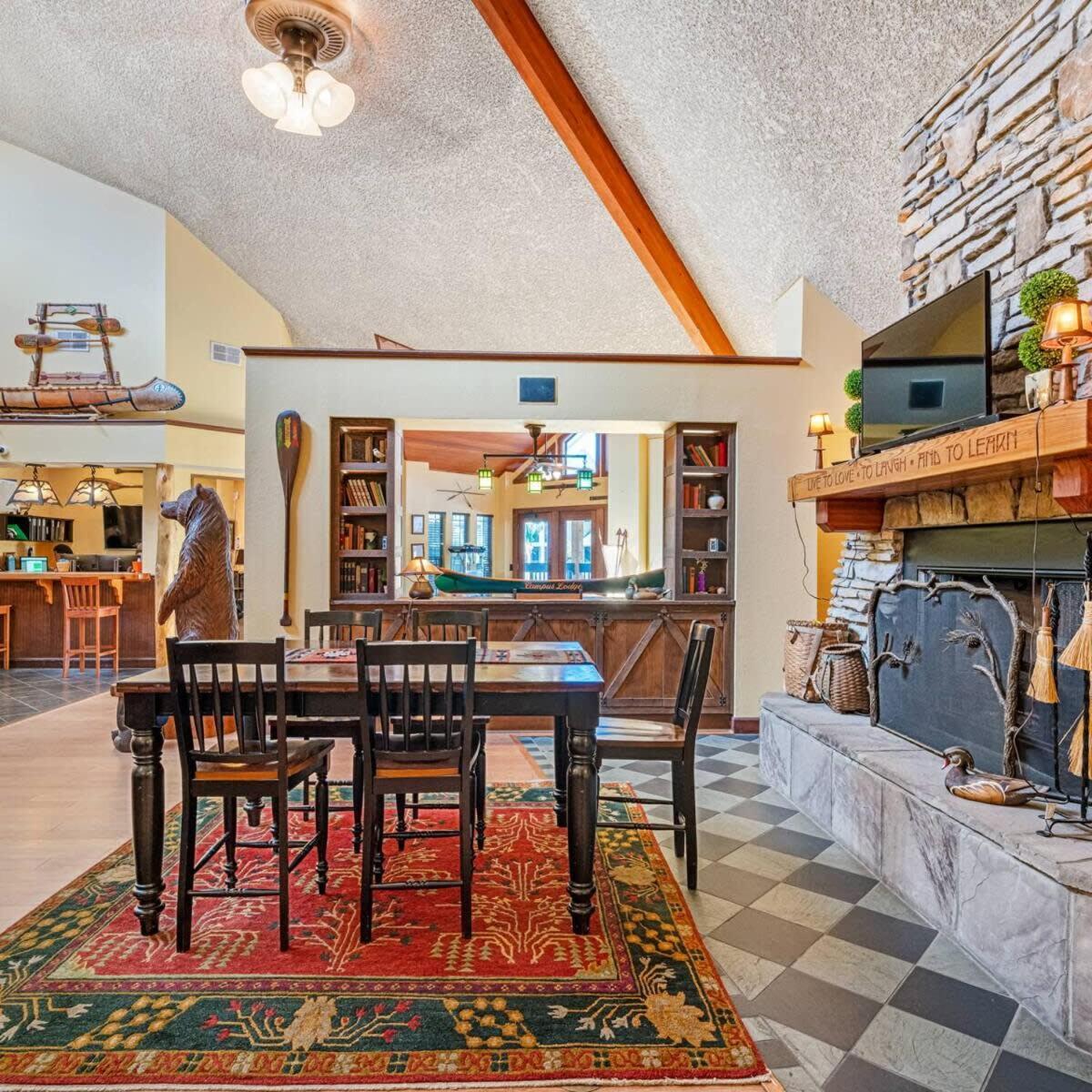 4Bd 2 Mi To Usf Free Pool + 24 Hour Gym Tampa Exterior foto